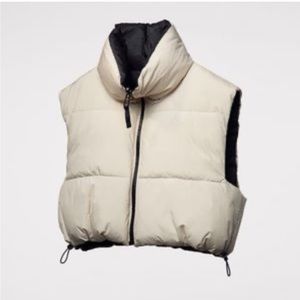 Zara Reversible Puffer Vest | Black/Sand | Size small/medium